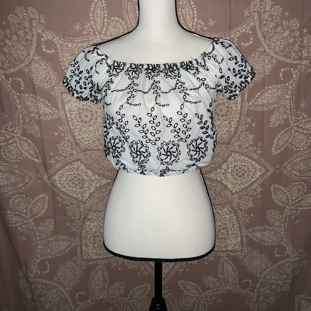American Eagle Outfitters Floral Top
